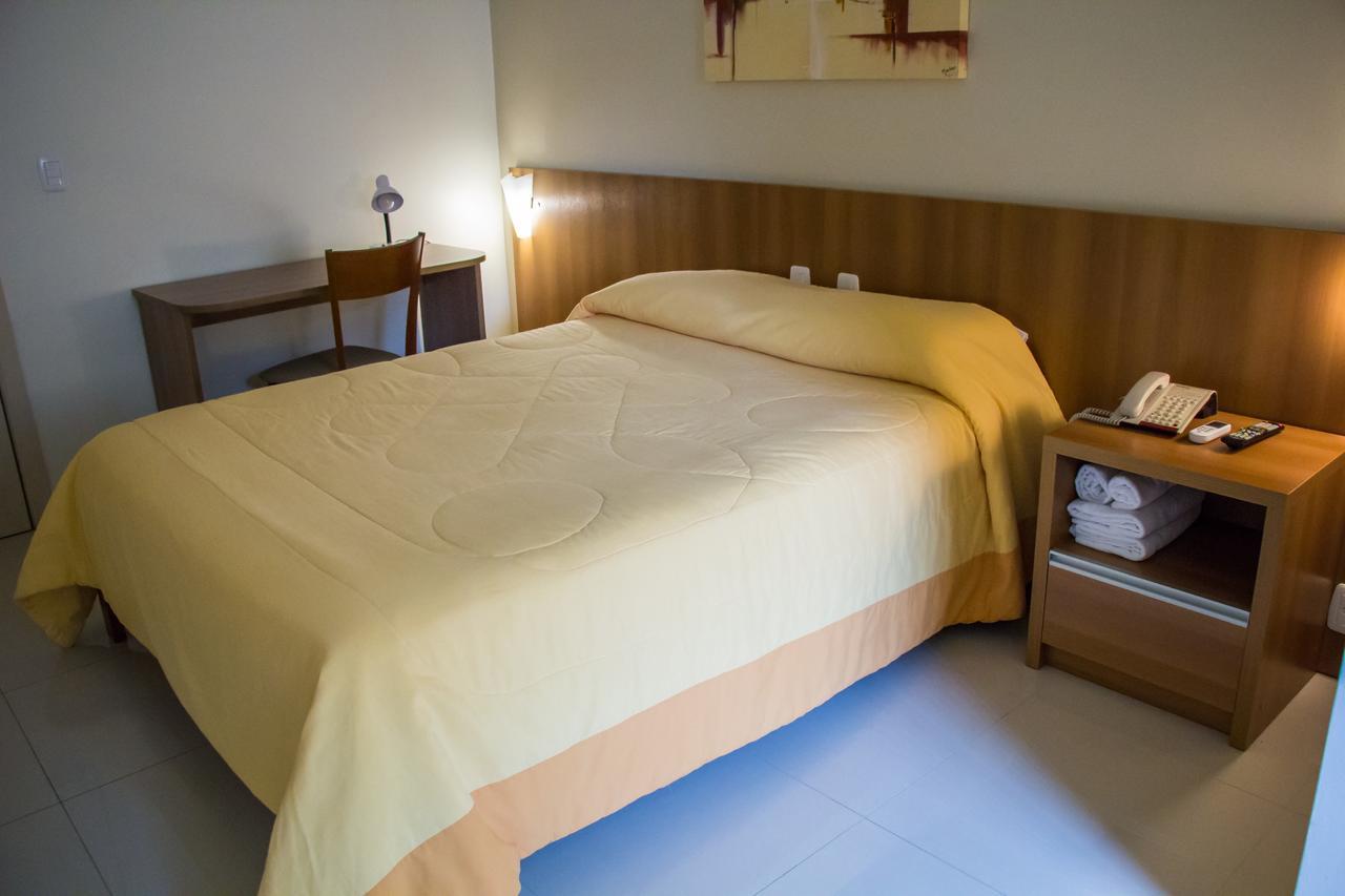 Hotel Fiorio Flores da Cunha Εξωτερικό φωτογραφία